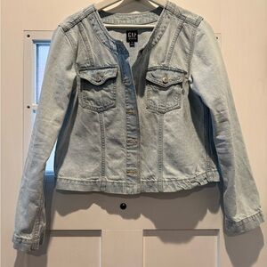 GAP Collarless Scoop Neck Denim Jacket
